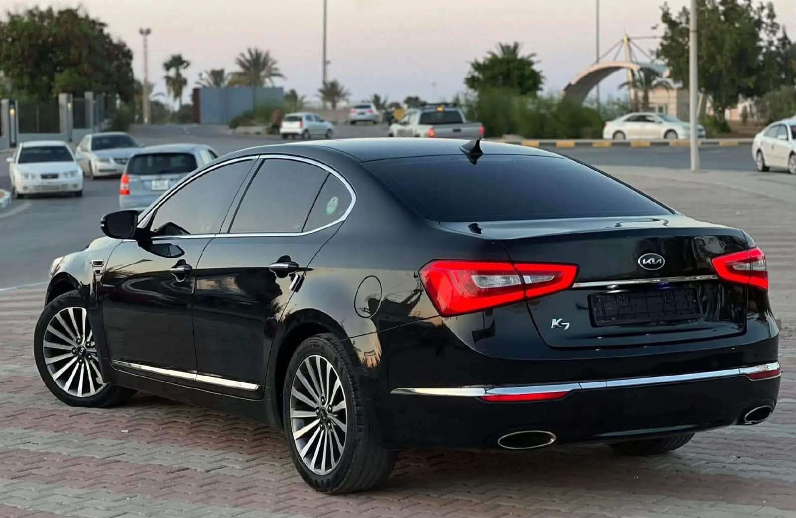 سلام عليكم شباب كيا كادنزه 2015فول عده بنراما بصمه كشنات جلد  كصه جنطه شغل مضبوط ا متومه كامله اربيل جديد غاز بلاد  مكينه 6سلندر مكانه نجف.  ***********سعره 54))))))
