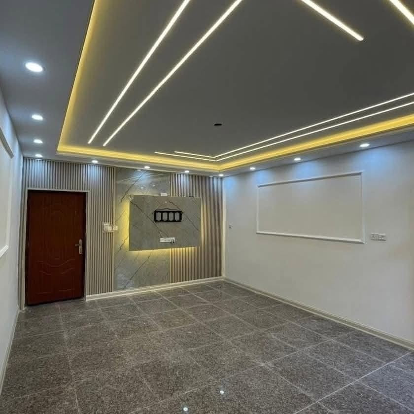 هاااااااام
#يعلن#ديكورات مصطفى  _للديكور✔️✔️
🔹عن جاهزيتهم  لتصميم وعمل انواع الديكورات." 🔹الجبس بورد-والبوردكس -وبديل الخشب والرخام والسقوف الثانويه وكافة الاصباغ." 🔹الداخليه والخارجيه.وتصميم وعمل واجهيات المباني الحديثه🏢🏰
🔸اختار التصميم الي يعجبك." 🔸والباقي علينا مواد درجة اولى. "" 
 🔸كل تصميم اله سعره. 
🔸 الاختيار عليك والشغل علينا." ◾شعارنا دقه في التنفيذ وسرعه بالعمل 
وباسعار تنافسيه 
#📞7731292880☎

نص مكتوب في الصور:
- @westernceilingsanddecor2