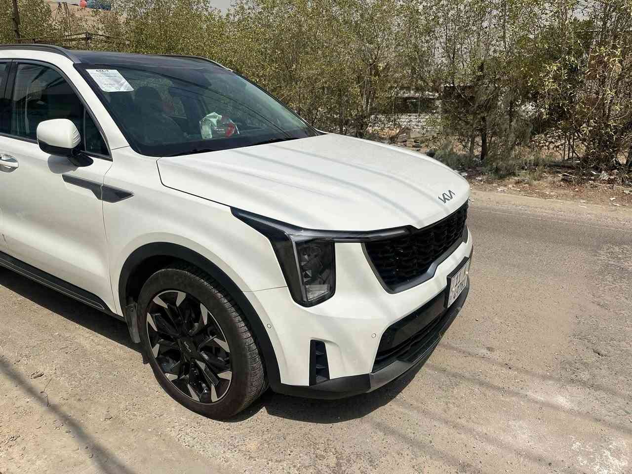 كيا سورنتو ٢٠٢٥ الشركه الدوليه ام الضمان ماشيه ١٥ الف فقط
٤ كامرات محيطيه
ملاحضه: الكشنات جلد + ارضيات دوشمه
بانوراما
داشتو 
ويل ٢٠ 
٦ حساس 
كير ماوس ٨ سرعات.          
ماشيه ١٥ الف فقط بعده بوضع الشركه
سايد بريك بصمه
قيادة اليه تحكم من البصمه 
جتهين تحكم استرين 
شاشه متصله
جنطيه كهرباء   
تبديلات الدهن بعدهه ١ بل الشركه
٧ راكب
٣ قطع تبريد
دشبول متغير الوان 
المري شفط 
مكنيه ٦ سلندر ٣٥٠٠ 
السعر ٣٣٠ مجال بسيط
بغداد الرصافه
***********
رقم بغداد تحويل ثاني يوم
