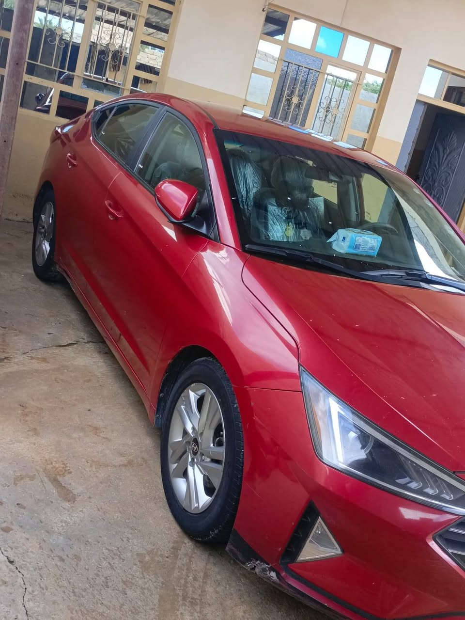 البيع انتره 2019 بدون ضرر السونار موجود ماشيه 95 ميل مواصفات نص فول انتصل ***********
اسيا*********** سعر 123 وبيه مجال

