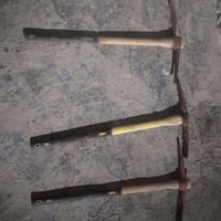 قزمات3 للبيع بسعر مناسب 07809062496 بي واتساب ومتواجد على الخاص