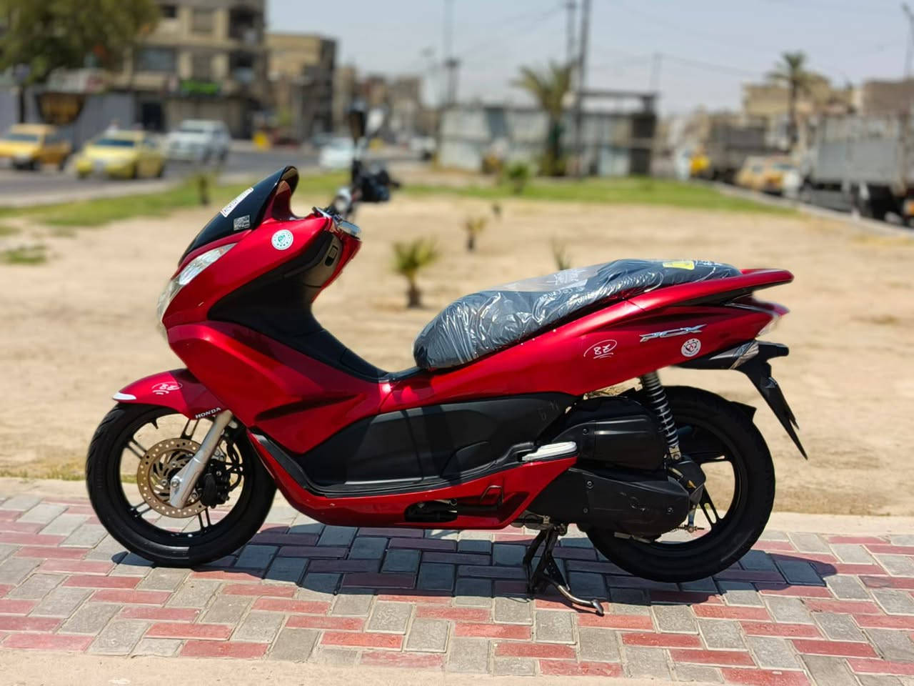 سلام عليكم....
دراجة (PSX)...(جيل الاول)  
🛵للبيع  
دراجة شلعه معدل كهربائيات كلهه شغاله 
دراجة جديده  بلادية
أي نقص مابيهة
جيب فيتر وتعال افحص
العنوان بغداد مدينه الصدر قرب مطعم ليمونة🍋 الاستفسار الاتصال على الرقم 📞 ***********
