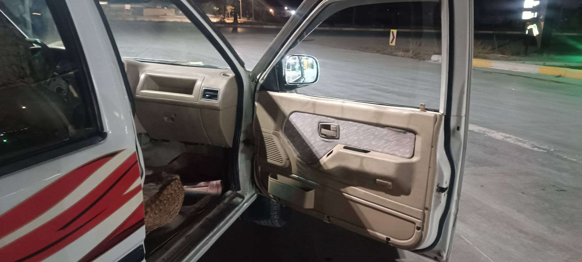 بۆفرۆشتن پیکاب گۆنا 2006بەخ گیڕمەکینە بەشەرت سەیارکە مەنەفێستە سەنەویە تندوتۆڵی بەشەڕت کارەبای بەشەرت دەحم و لێدران بەشەرت وەرگەڕان بەشەرت بڕاوە بەشەڕت شانسی بەشەرت سەیارەکە مالی دۆستو کاسبیە نرخی25گەڵاو محەمەلا شوین ڕانیە حاجیارەژمارە***********ئاسیا*********** رانية, السليمانية
