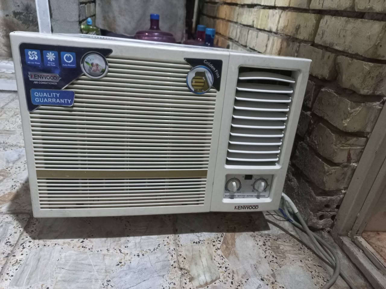 مكيف طنين٢روتري كيلود  بروده خير من الله جهاز كلش نضيف تدفه تبريد بغداد الامين ثانيه سعر٢٥٠ رقم ***********

