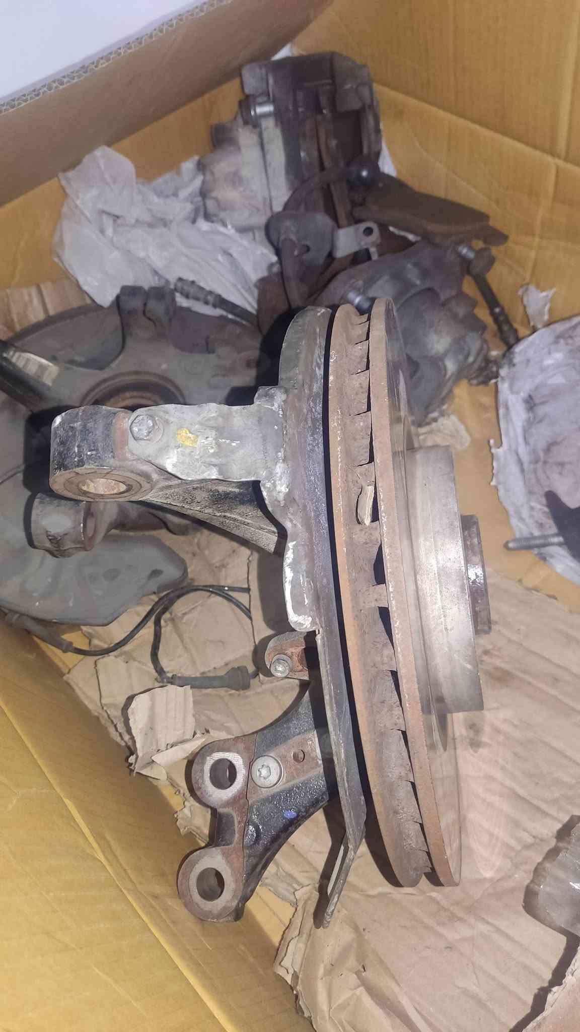 بيجو 508 • أصلي • قطع امامية