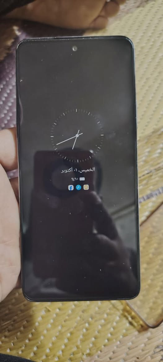 السلام عليكم اتفنكس هوت 50 ذاكرة 256رام12 معالج G100 جهاز نضيف شرط 
 160بي مجال
