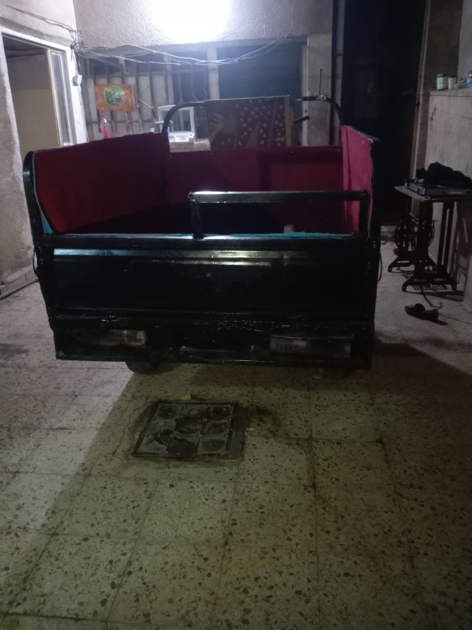 سلام عليكم ستوته مقفوله  للبيع  فول نظافه  ويا الجنج سعر 900 وبيه مجال ***********
