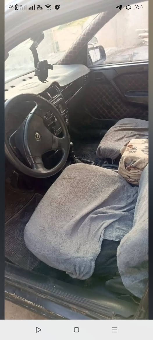 مشروع وطني سنوية عظم عاج ل28 رقم صلاح الدين شرط التحويل غرامة صفر 
مستعجل للبيع السعر 23 وبيها مجال 
محرك كير شرط تخم تأير جديد صدر جديد السيارة نظيفة لاستفسار الاتصال على *********** مستعجل للبيع جوة السوق كركوك, العراق

نص مكتوب في الصور:
- مشاركة