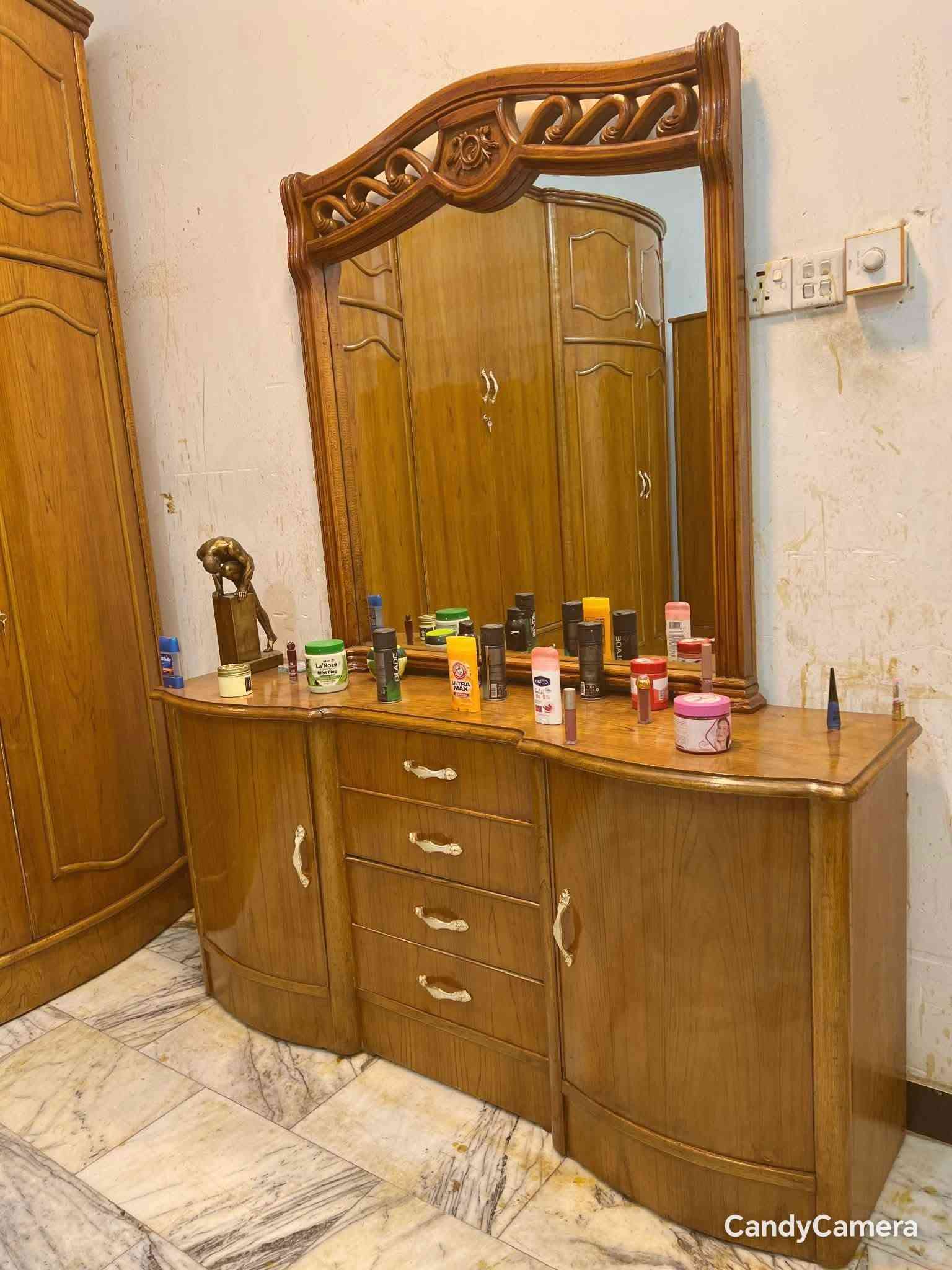 غرفة نوم • زان • درجة أولى