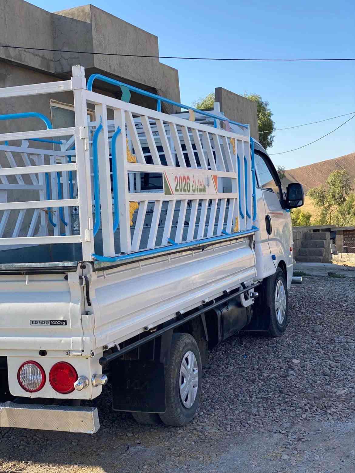 کیا دوتەنی 2009
کامل کراوە بە 2023
3000 مەکینە ڕەش  
ئەنجەکتەر 
گێڕ و مەکینەی هەر سفرە 
تازە داغڵ کامل مەسرەف کراوە
پێنج دوگمە ی قەپات مواسەفات
دەبڵ سەلە 
چەمچە لۆک 
تەبریت لەسەر سویچ 
ناو بۆدیلۆک 
کامل جوانکاری 
بێ دەعم و لێدراو
چرکەو 100 دۆلار بشکێنە
شوێن شارەزور
75 گەلاو مەجال
***********
