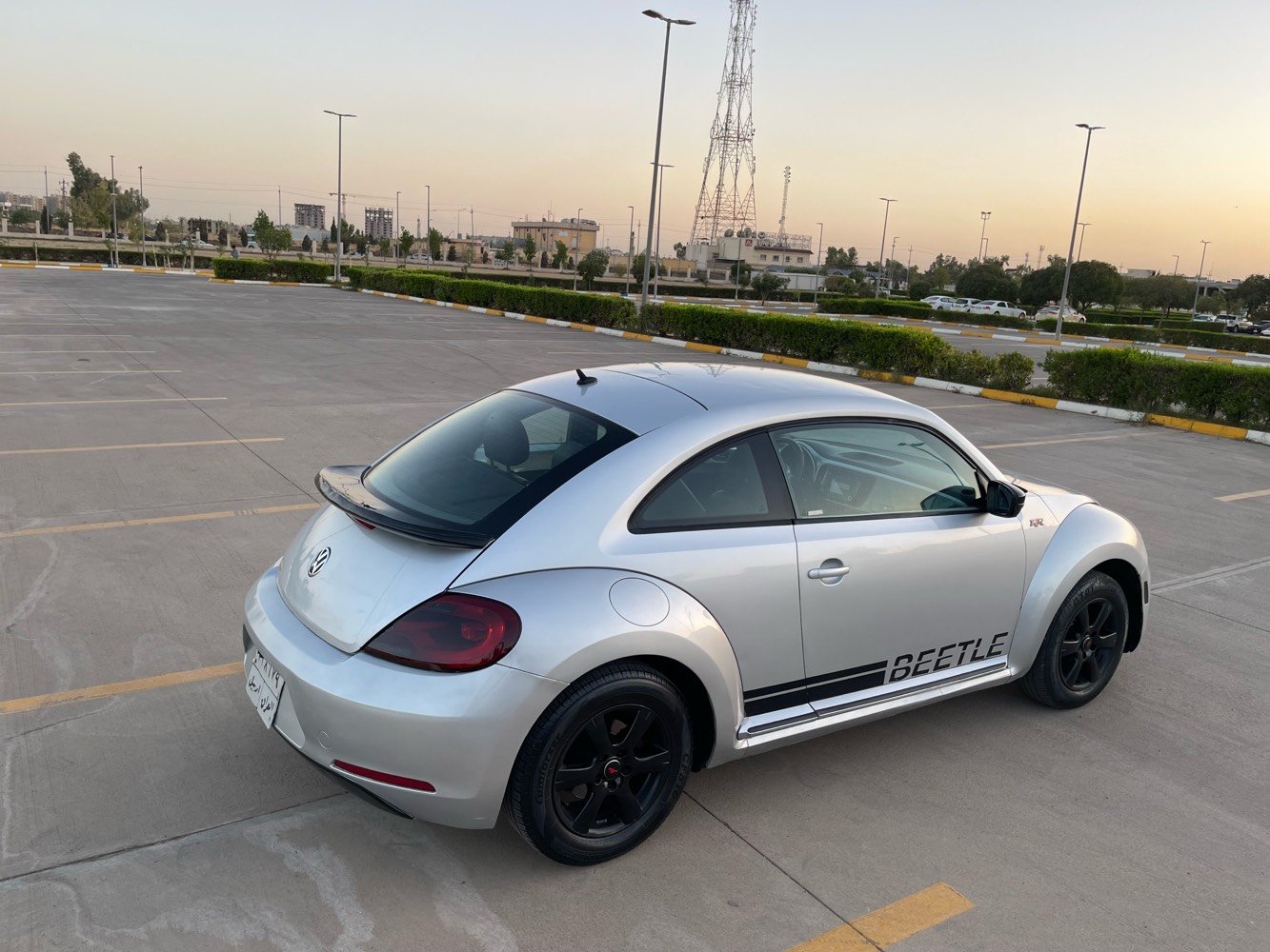 VW Volgs waign
BEETEL
موديل ٢٠١٢ 
٥ پارچه بوياغي هه يه به حيزام ده يفروشم به بي ده عم 
گير عادييه ٥ پستنه زور زور به قوه ته ماشالله ي ده وي يه ك دينار مه صروفي تيدانييه كوشن جلد سارد و گه رم سعريشي ٦٠وه ره قه و مجاليكي كه م شويين هه ولير
***********