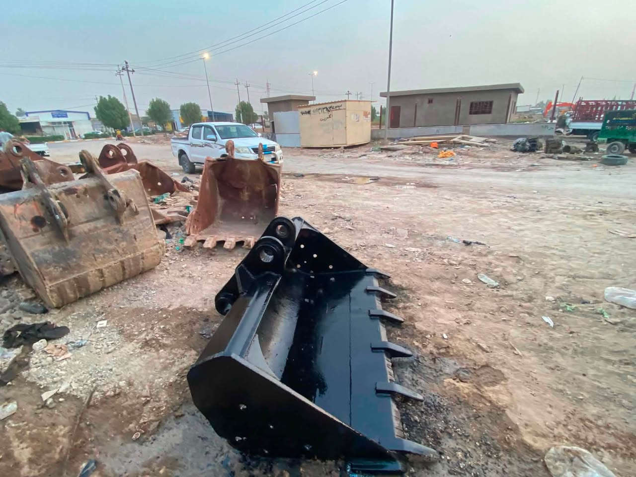 السلام عليكم 
كيلة تطهير170 للبيع
كيلة مستخدمه شي قليل
دبل بوشه وليس بوري
المكان بابل ناحية الشوملي
الاستفسار الاتصال
***********
***********
