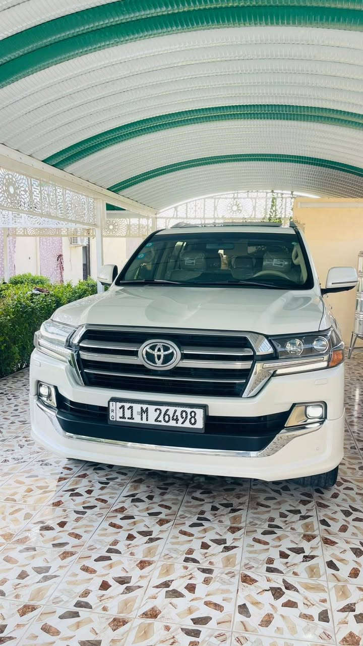 السلام عليكم إخوان لاندكروز 2019 رقم بغداد بريم أصل ميحتاج أذكر مواصفات البريم لان معروفة مكفولة من كلشي ماشية ٨٥حقيقي
اعتذر عن المراوس بيع فقط السعر 525 وبيها مجال مكان السيارة
صلاح الدين بلد *********** أبو امير
السلام عليكم إخوان لاندكروز 2019 رقم بغداد بريم أصل ميحتاج أذكر مواصفات البريم لان معروفة مكفولة من كلشي ماشية ٨٥حقيقي
