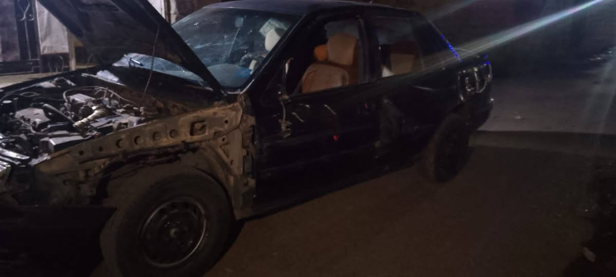 @السلام عليكم كيا سيفيا موديل 94 رقم بغداد دولي  محرك زغير بيه بدايه  تبخير تبريد تدفئه شغاله  السعر 15 قفل تحويل مباشر  السياره متجايه عل صفحه الاتصال على الرقم (***********)(***********)
