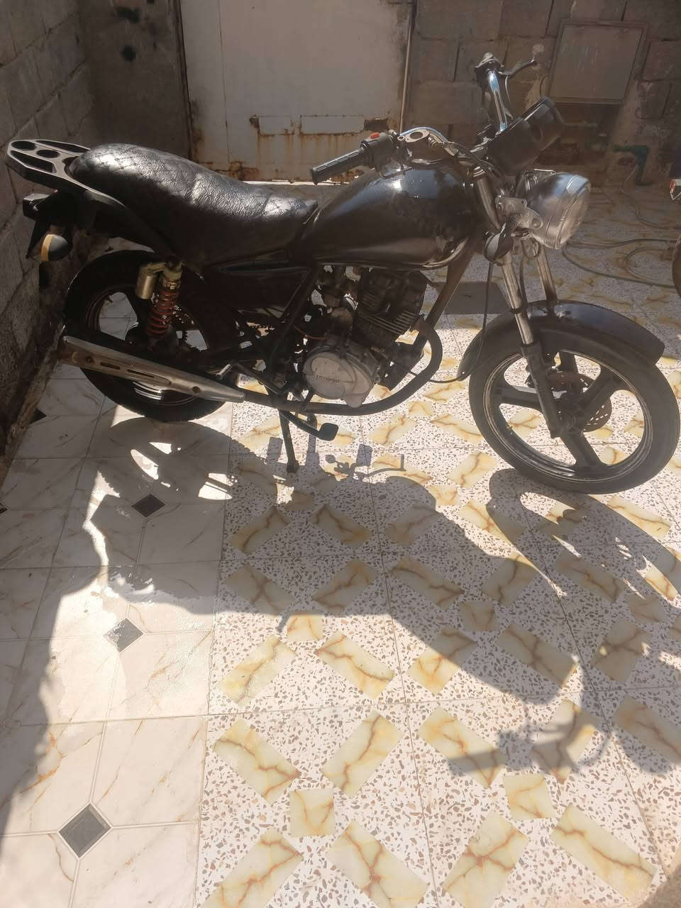 للبيع اوراق السعر 450 وبها مجال كوت شهداء ***********
