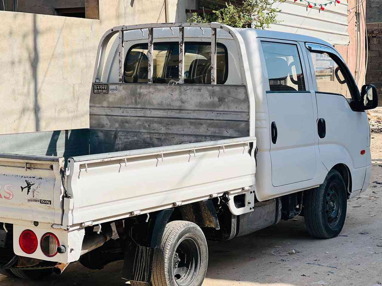 سلام عليكم كيا دبل قماره مسكر اتوماتيك رقم بابل موديل 2016 بيع او مراوس بكيا 2018 
سعر 115 وبي مجال رقم الهاتف ***********
مكان كربلاء
