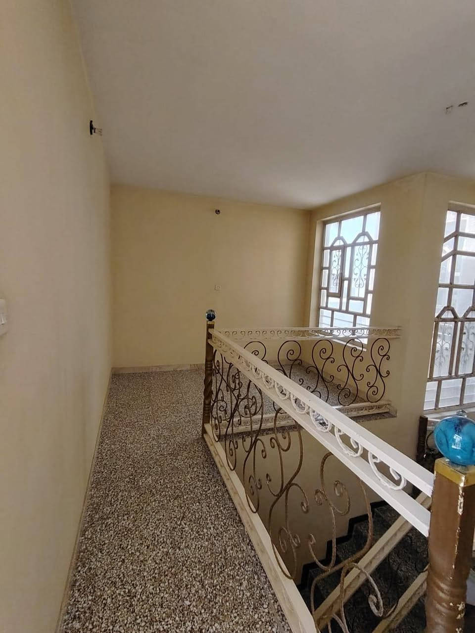 مشتمل للبيع مساحه ١٥٠م واجه ٦ نزال ٢٥ يحتوي على ٤نوم ٢صاله ٣حمامات كراج حي الجهاد الامانه الاساتذه الاتصال على الرقم ***********او ***********واتساب
