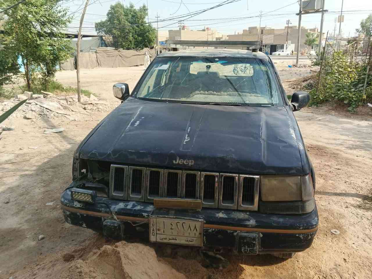 جراند شيروكي • ١٩٩٥ • رقم نجف