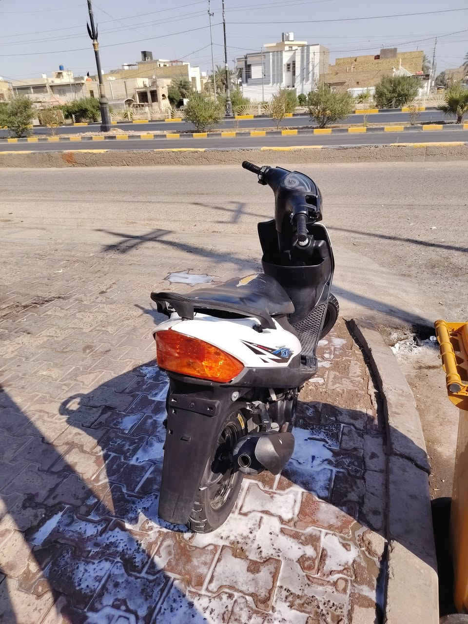 السلام عليكم
دراجه ماكس عدله للبيع بوشه 55 دراجه مختمه خير من الله 
شلعه و معدل فول العنوان ميسان العماره الاستفسار ***********
