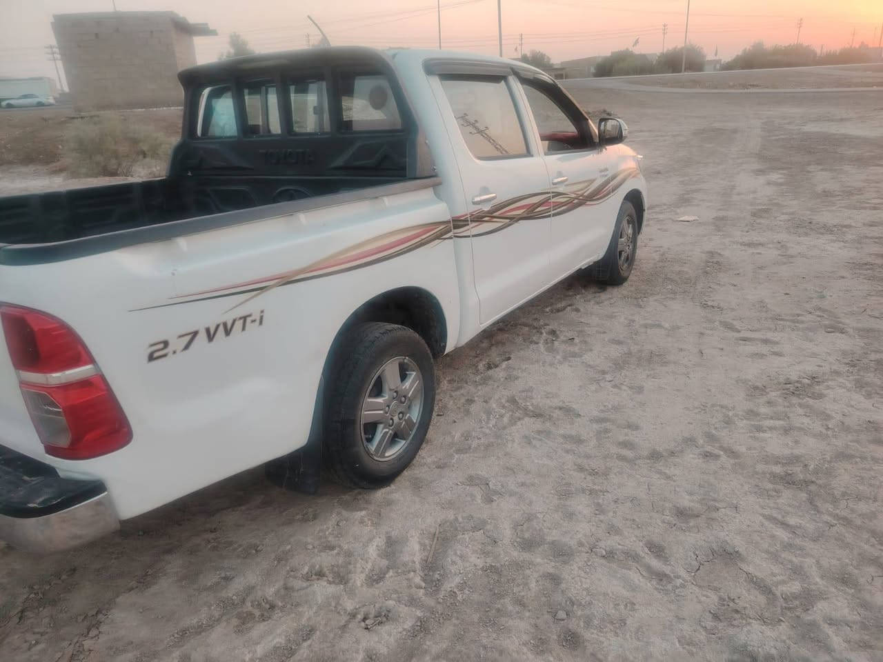 السلام عليكم البيع موديل ٢٠١٥ السياره مكينه خير من الله تخم تاير جديد حداديه جديده كهربايات كلها شغال
السعر ١٨٠ وبيها مجال 
 كير وتماتيك تبريد ثلج سياره مالت جني شاصي ١٩ كويتي رقم واسط تحويل مباشر ثاني يوم مكان ميسان الاستفسار على هاذ الرقم *********** مكلف
