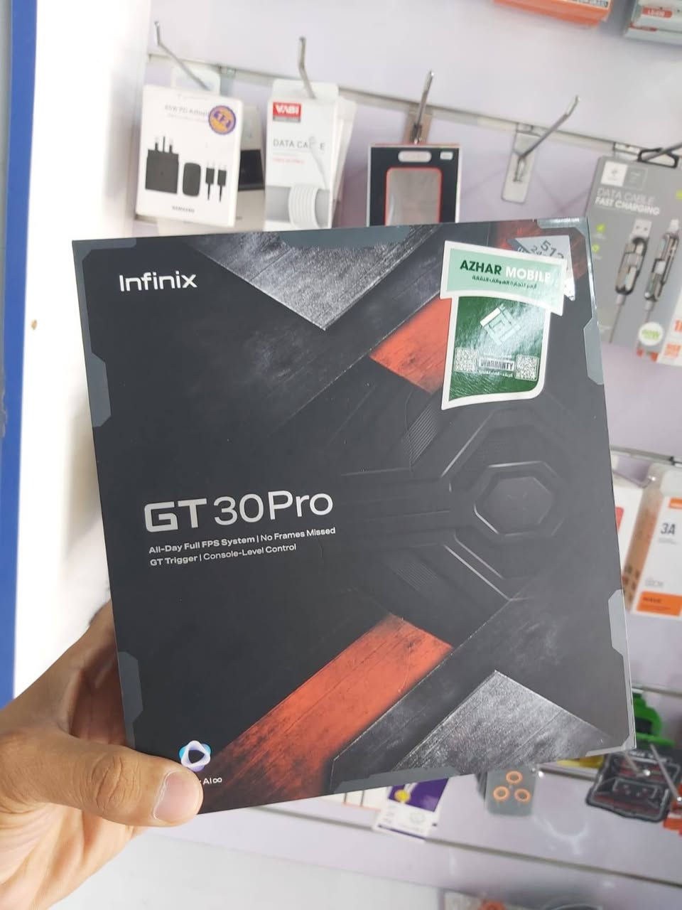 السلام عليكم ، جهاز GT30 pro الغني عن التعريف مستخدم استخدام قليل نظافته ١٠٠% مع كامل ملحقات براد او شاحنة والكارتونة يدعم ١٢٠ فريم بل ببجي ،، السعر ٣٧٥ الف للإستفسار مراسلة الصفحة خاص
