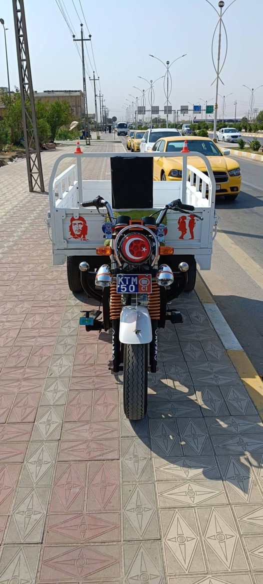 السلام عليكم
الستوته للبيع موديل 18 أوراق كامله بسمي 

الستوته جاهزه ي نقص مابيه كهربايات كله شغل 

محرك 25 برغي مامفتوحه بيه مكفوله من كلشي 

تخم تاير جوبلس اكسن بل جيس جاهزه للخير 

اتريك وين مايعجبك مكفوله من كلشي جاهزه 

مكاني بل ناصريه يم كراج بغداد الموحد 

السعر ( مليون 650 ) رقم ( ***********)
