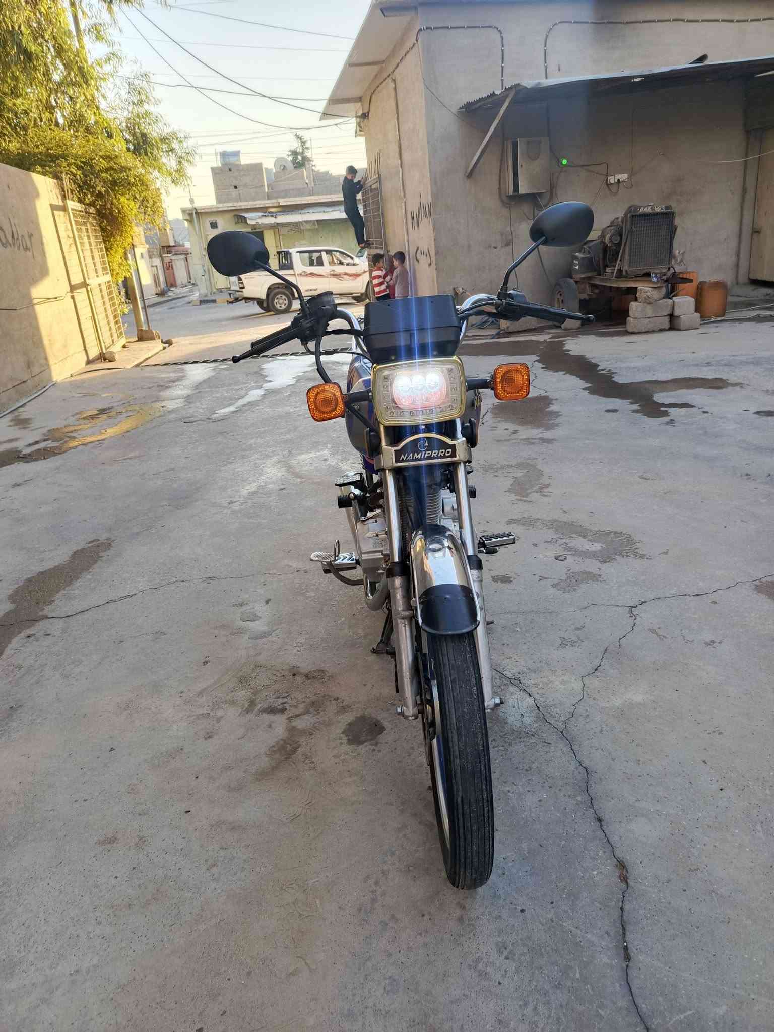 نامي برو 5 • موديل ٢٠ • اوراق