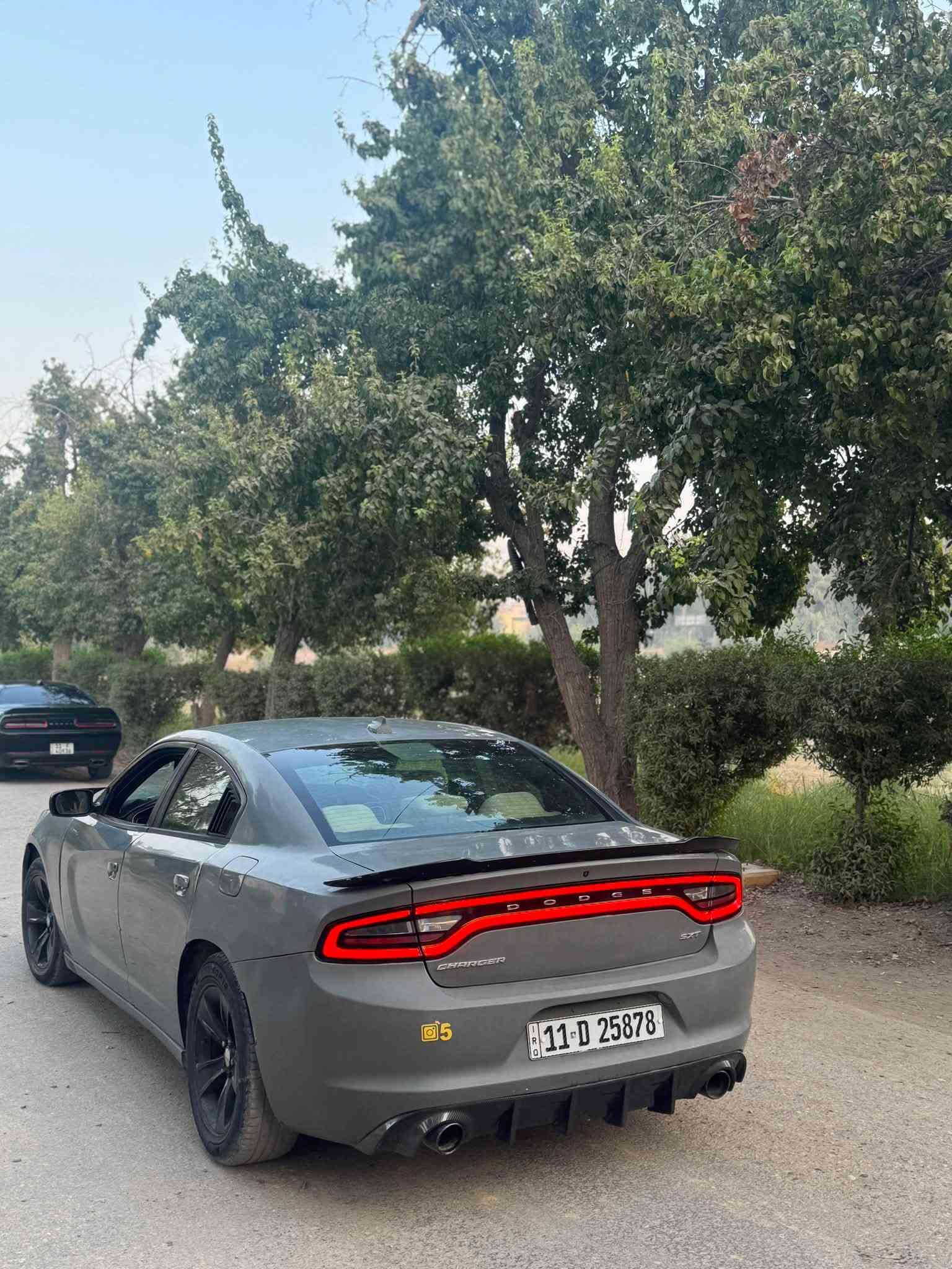 مكلف بل نشر اقره التفاصيل واتصل برقم 
جارجر موديل ٢٠١٥ سته سلندر ٣٦٠٠ مكينه وكير واكسل كفاله
صدر امامي خلفي نضيف وسنويه وهزه جديده باسمي
#لتوضيح السياره مصبوغه عام بدون لغد وبدون شاصي وبدون داخل تكم ودواخل التكم مابيها لا ضربه ولا صبغ مكان السياره ديالى بعقوبه التحرير السعر ١٢٠ الشراي يتصل برقم ***********

