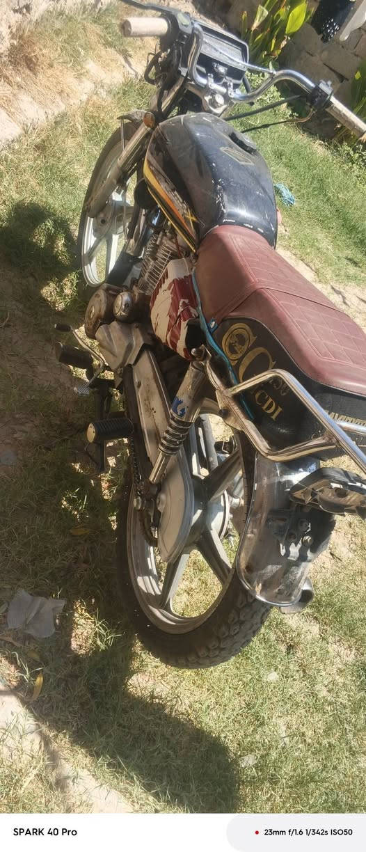 للبيع موطور خمسه كير سلف عايزه كهربايات محرك فول نشاط فول السعر 200 وبيه مجال
‏‪***********‬‏
