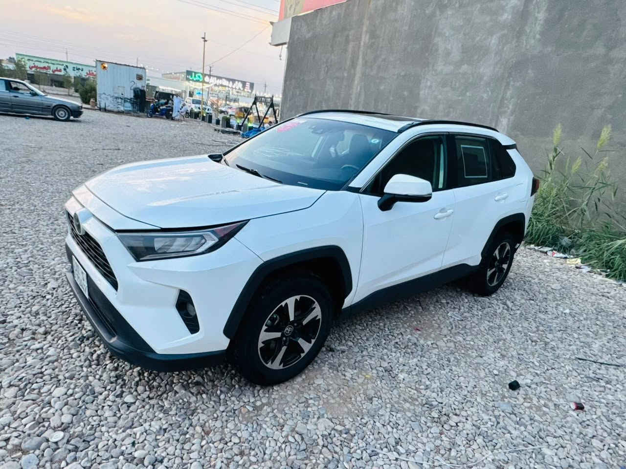 راف فور XLE • ٢٠٢١ • مكينه ٢٥٠٠