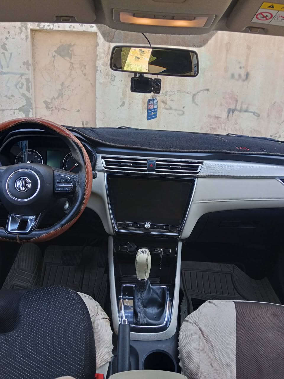 سلام عليكم
Mg5   2024
ماشية 25 الف كم

مواصفات STD

تحكمات سرعه،مثبت سرعه، مري جانبيه كهربائية،

مواصفات السياره اعتياديه 

كفاله كير ومحرك 

سعرها 98 ورقة وبيها مجال  
 مكان السياره بغداد 
 للاستفسار اكثر يتصل ***********
