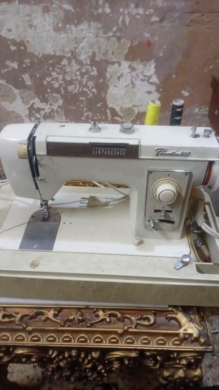 للبيع اختارمكينه برذر خياط وتطريز شغال سعر ١٣٥ الف مع التوصيل قفل حجز اتصال؛ واتساب الاستفسار اتصال  ***********
