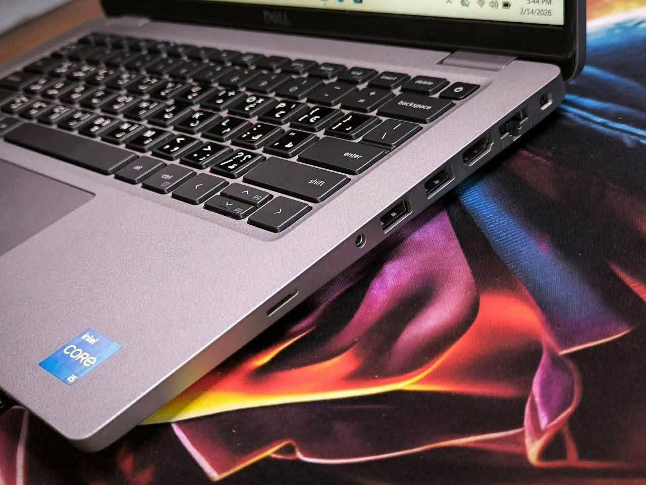 💻 Dell Latitude 5430 | قوة الجيل الثاني عشر (متوفر كمية كبيرة)
الاستخدام: خيار احترافي متطور للمبرمجين، المهندسين، وطلاب التخصصات التقنية. يتميز بمعالج الجيل الـ 12 الذي يوفر أداءً جباراً وسرعة استجابة فائقة للمهام المتعددة والبرامج الثقيلة، مع تصميم عصري وأنيق جداً.
🔍 المواصفات التقنية:
المعالج: Intel Core i5 (الجيل الثاني عشر - Core i5-12 U).
الرام: 8GB DDR4 (قابل للتطوير لزيادة الأداء).
الهارد: 256GB SSD M.2 (قابل للتطوير لزيادة المساحة).
الشاشة: 14 بوصة بدقة Full HD (1920x1080) لوضوح فائق.
🎁 الملحقات المجانية:
(حقيبة، شاحن أصلي، ماوس، ماوس باد).
🛡️ الضمان والخدمات:
فحص المواصفات والنظافة قبل الاستلام.
ضمان استبدال لمدة أسبوع كامل.
تنصيب ويندوز والبرامج الأساسية مجاناً.
💰 السعر: 439,000 دينار عراقي.
📍 الموقع: بغداد - الأمين الثانية.
🚚 التوصيل: متوفر لجميع محافظات العراق.
📞 للحجز والاستفسار:
***********
***********
