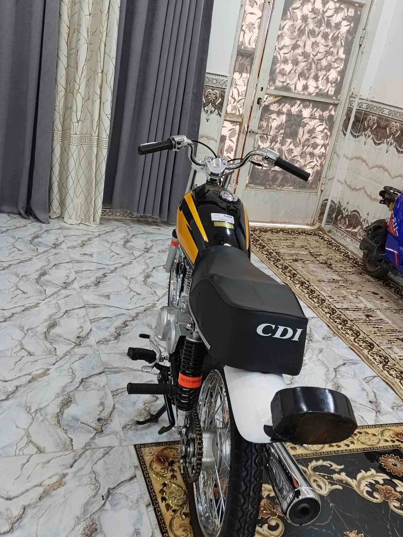 السلام عليكم دراجه تعمير للبيع أوراق سكنر شاصي مديل 27وتمعيره 26مكينه سيجي مكفول ما مفتوحه دراجه كفاله عامه من الزلغ ربع ماذب عليها السعر 775وبيها مجال قليل المكان قضاء الشطره رقم الهاتف ***********
