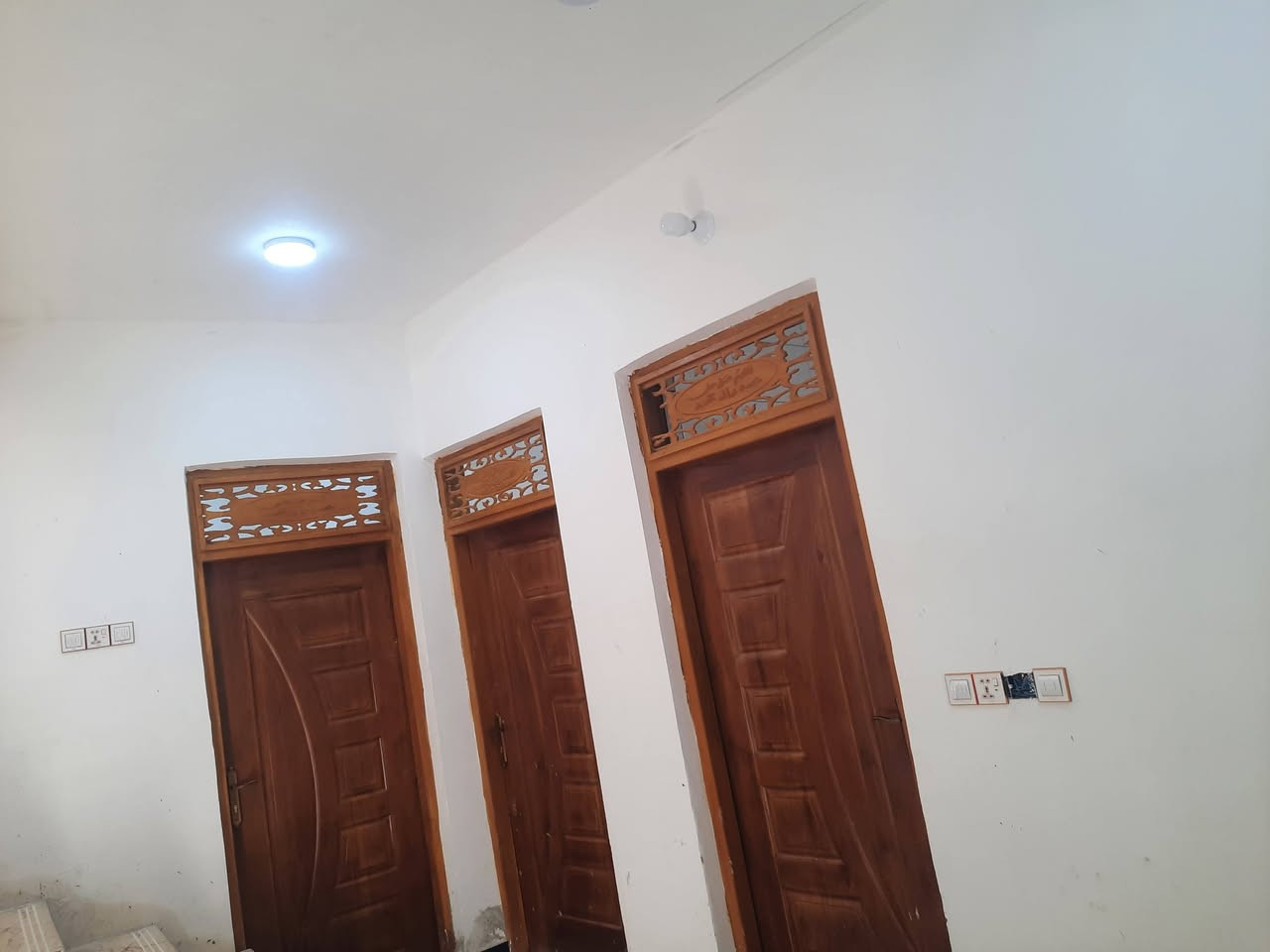 الحي الثقافي • ١٠٠م • مؤجر ٣٥٠الف