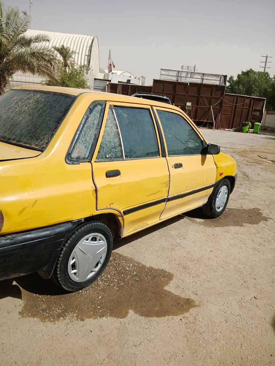 سيارا سايبه مديل 13 لكير 3يفلت ول كبات ماموجدوات تريد راعي موجود بدون راعي هم تصير ابيع كوم حديد ***********شارع مطار قديم نجف لسعر 11بيه مجال النجف, العراق
