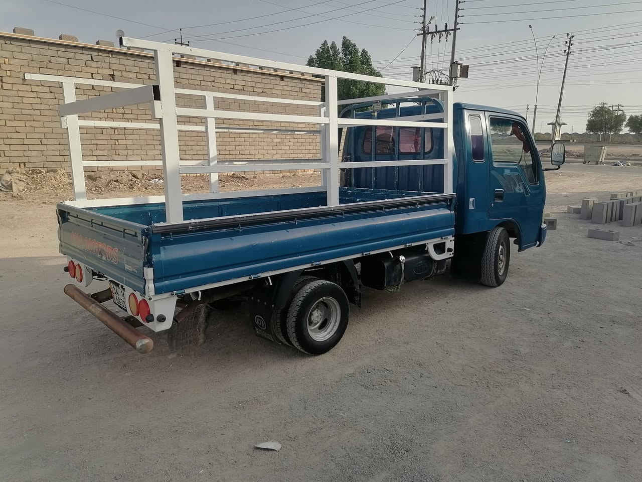 سلام عليكم كيا فونتيره للبيع الموديل 98  جاهزه لشغل سنويه بسمي رقم نكليزي بصره تحويل ثاني يوم كير مكينه شاصي كفاله بيع مستعجل العنوان البصره القرنه السعر (60) وبيه مجال بدي لاخياس ولا متعوبه اتصال على رقم (***********)
