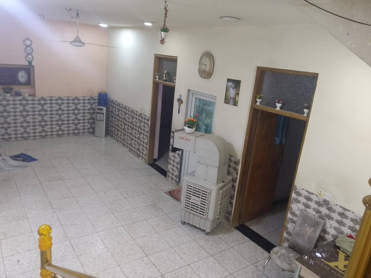 السلام عليكم بيت زراعي كامل كافات لخدمات متوفره ري وسكينة لمساحة 200 متر ل استفسار ***********
