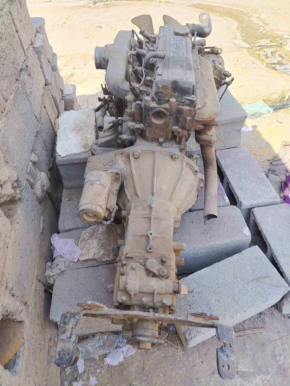 محرك وكير كيا 3000حاويه نكره سلف للبيع
***********
