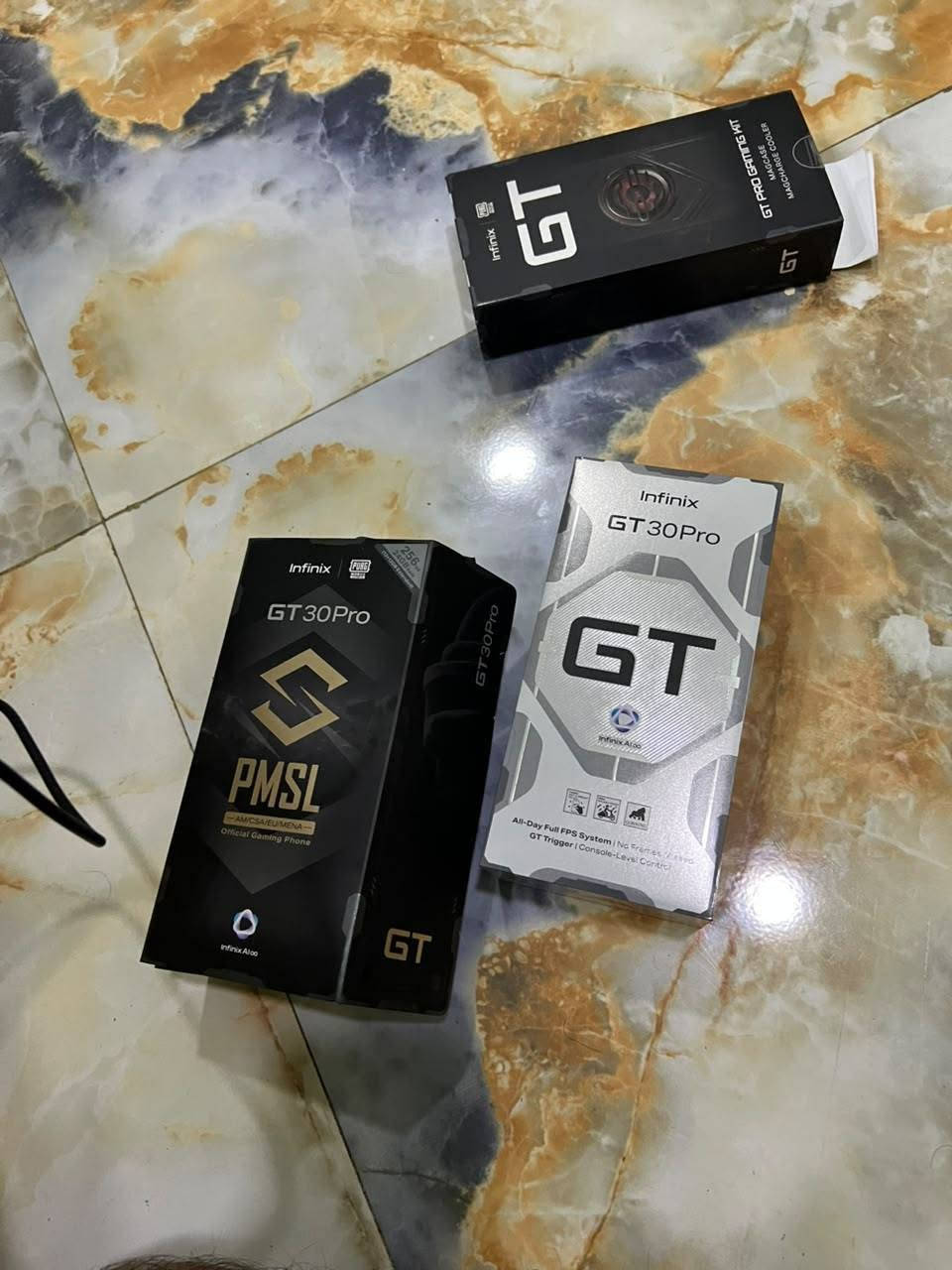 GT 30 PRO
يدعم بوبجي 120 فريم

سعر  الف375 
الشاشة 6.78 بوصة - 144 هرتز - AMOLED الذاكرة 256 الرام 12 جيجا بايت الكاميرا 108 + 8 ميجا بكسل المعالج 8350 Mediatek Dimensity Ultimate البطارية والشحن السريع 5500 مللي أمبير - 45 واط
الجهاز حاله وكاله تفحص بيدك تتأكد وتخذه ماغشك اني واتساب الرقم ***********

نص مكتوب في الصور:
- ١:٢٤
- صحة البطارية
- سعة البطارية القصوى
- %٩٧
- هذا يتعلق بسعة البطارية عندما كانت جديدة. كلما زادت القيمة، كلما طالت مدة عمر البطارية. البطاريات هي مكونات قابلة للاستهلاك. كيفية إطالة عمر البطارية
- حماية الشحن بالذكاء الاصطناعي
- من خلال تعلم روتين الشحن الخاص بك، سيتم شحن البطارية مؤقتا بنسبة ٨٠ % أثناء الشحن طويل الأمد.
- حماية الشحن المخصصة
- عند الشحن لفترة طويلة، يمكنك ضبط مستوى الشحن الأقصى لتجنب ترك البطارية مشحونة بنسبة ١٠٠ % لفترة طويلة.
- مستوى الشحن الأقصى
- %٨٠
- %٨٥
- %٩٠
- %٩٥
- تذكير الشحن المخصص
- عندما يكون قيد التشغيل، يمكنك ضبط ما إذا كنت تريد شحن البطارية بالكامل في كل مرة تقوم فيها بتوصيل الشاحن.