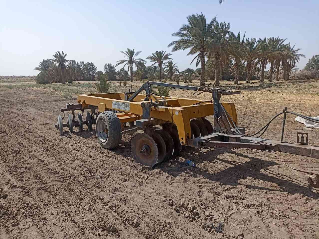 سلام عليكم

 دسك حجم 18 تركي للبيع

موديل 2018

  المكان بابل القاسم 

السعر 4.500وبي مجال

 للتواصل واتساب *********** واتساب فقط
