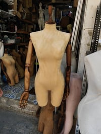 مستخدمه • كلش جديده • توصيل النجف