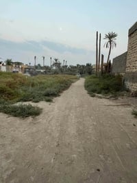 🔹 قطعة أرض للبيع بابل السياحي الحصين  📍 طريق مريم القديم – قريبة على ب...