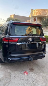 لاندكروز vx 2024 بريم ابواب شفط مكفوله بريم عداد 30 الف للاستفسار  079...