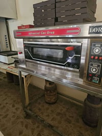 غراض مطعم للبيع نظيفات جدا   07819181814