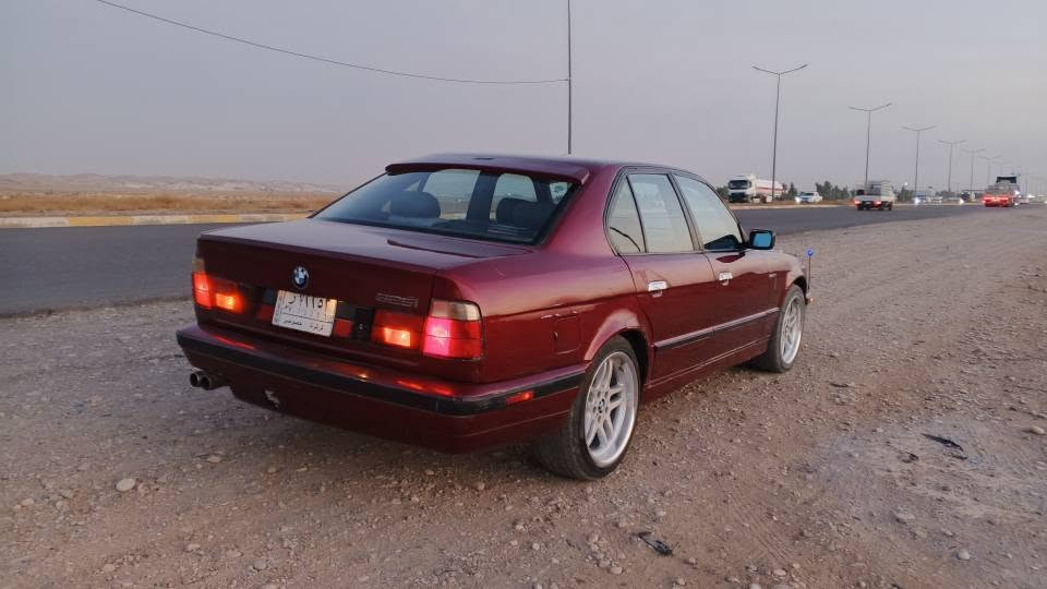 بي ام ٥٢٥ • ١٩٩١ • اوتوماتيك