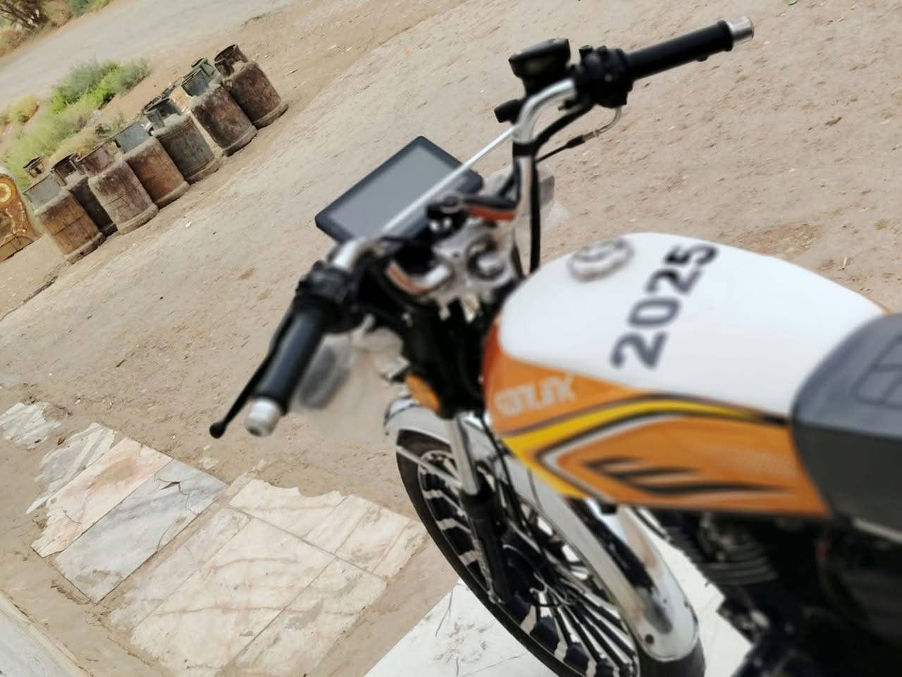 سفانه • ٢٠٠ • موديل ٢٥