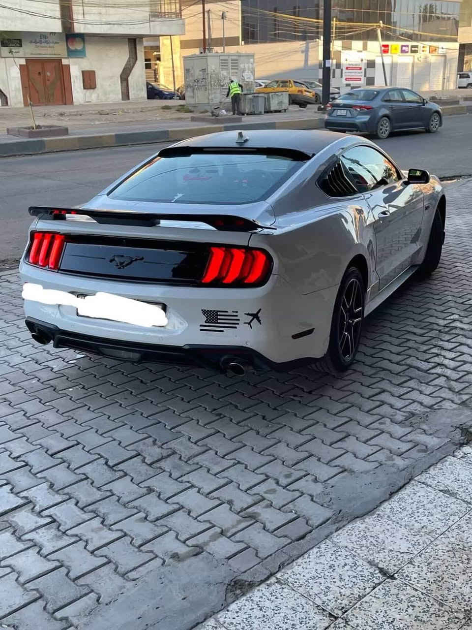 موستنك 2021 ايكو بوست
فول للاخير عدا دجتل 

بيهة عطاس وكاج كان و شوته  و دركة كاربون وبكلايتات سموك 

ماشيه 65 ميل 

حادثهة موضح بالصور 

سعر 133
***********
