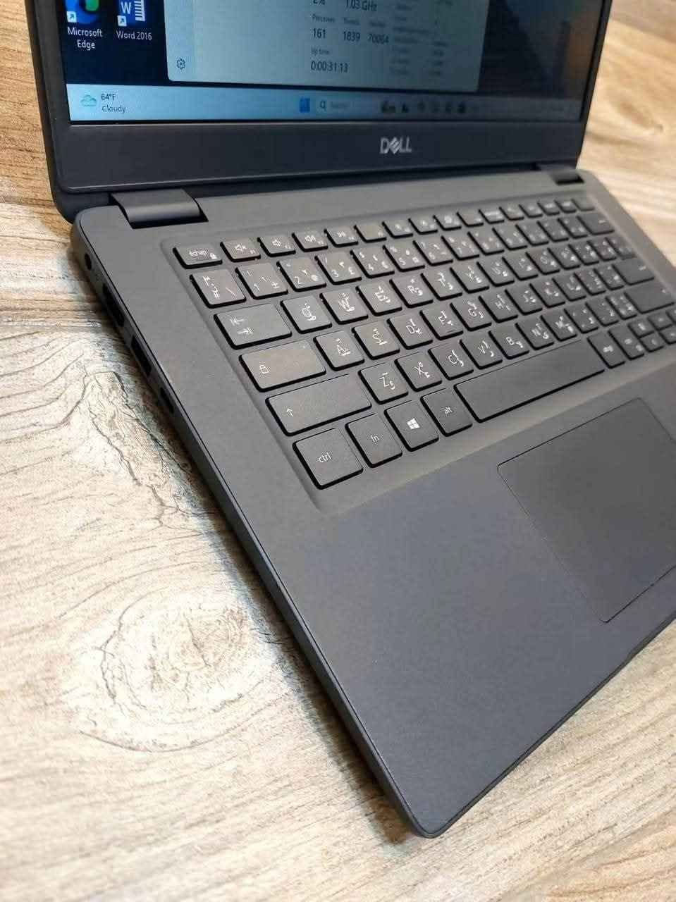 لابتوب سلم شاشة لمس خفيف حديث معالج قوي وجيل عالي DELL 3410 Ci5 جيل  العاشر    نظافة عاليه جدا اخو الجديد وعل الفحص وين متريد 
. 
 السعر ثابت 295 الف مع التوصيل والحقيبة والشاحن الأصلي  
……………………
الشاشة تاج.. لمس 
 المعالج Core i5-10 th جيل العاشر 
 ذاكرة الوصول العشوائي (الرام) 8GB 
 التخزين( الهارد) SSD 256GB 
 مقاس شاشة 14 انج دقة عالية 
 منفذ HDMI & TYPE C 
 كيبورد  عربي انكليزي
الرام والهارد قابل للتطوير 
…………………………………
*********** واتساب 
الريادة للحاسبات/ محمد الزهيري بغداد, العراق

نص مكتوب في الصور:
- شاشة لمس Dell 3410
- كور i5 الجيل 10 حجم 14
- رام 8 هارد 256ssd
- السعر 295 الف مع التوصيل
- واتساب ***********