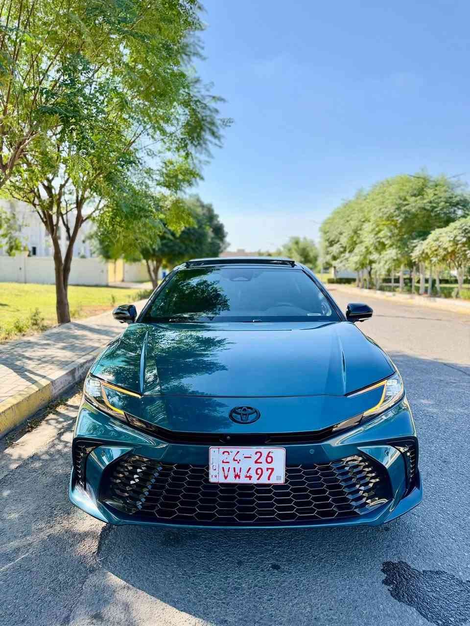 تويوتا كامري XSE موديل 2025🐎

• وارد أمريكي
• محرك 2.5 لتر هايبرد
• الممشى 6  ألف ميل
• اللون فيروزي مع سقف أسود
• داخلية جلد أسود
• مقاعد كهربائية مع تدفئة وتبريد
• جنوط 19 إنچ
• سقف بانوراما
• تدفئة دركسون
• شحن لاسلكي
• تشغيل عن بُعد
• شاشة كبيرة مع Apple CarPlay
• عدادات رقمية
• داتاشو Head-Up Display
• 5 كاميرات
• رادار أمامي وخلفي وجانبي
• حساسات أمامية وخلفية
• مثبت سرعة متكيف
• مساعد وتثبيت المسار
• أنظمة أمان وتصادم أمامية
• تبريد قطعتين
• بدون إيرباك
• جاملغ وباب امامي و شويه من الجاملغ الخلفي بدون دواخل بدون ايرباك
 مكان اربيل
***********
